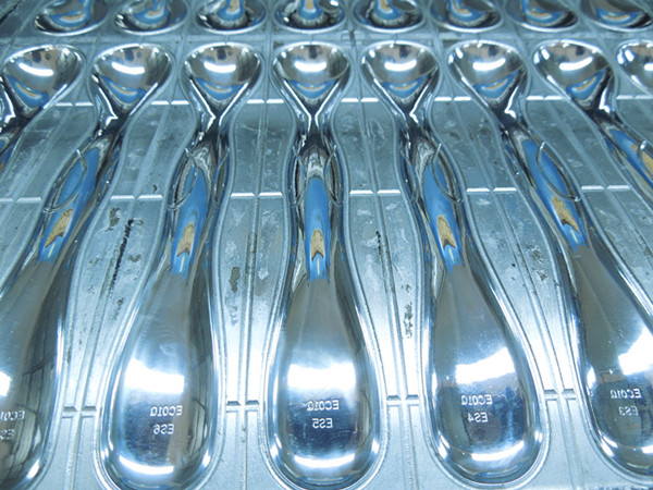 硅膠生產(chǎn)廠家